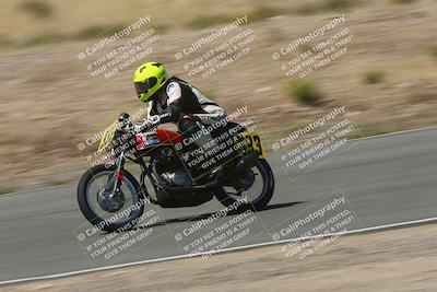 media/Apr-20-2025-AHRMA (Sun) [[393a79c373]]/Race/Group 2/Turn 4b/